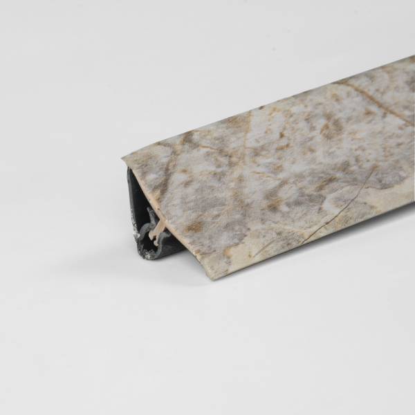 Плинтус для столешниц ВЕРСАЛЬ (BL33-180) 20*20*3000, ф-ра 087, 500,084