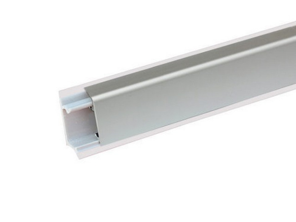 Плинтус алюминиевый КВАДРО L-3м, серебро (40) ПР-Ж