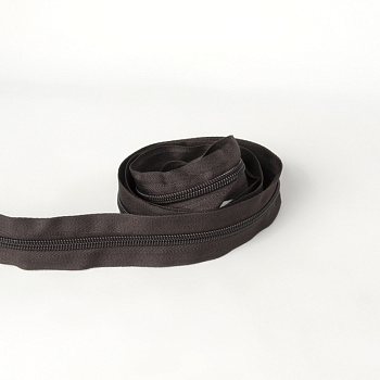 Молния 304 темно-коричневая рулонная Т 5/200м/ (Zipper 304)