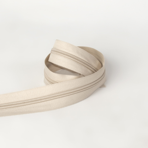 Молния 307 натурал рулонная Т 5/200м/ (Zipper 307)